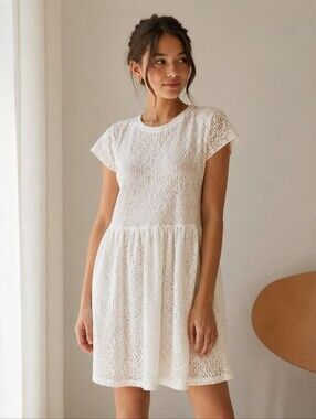 Little Moon Aritzia NWOT Womens White Lace Short-Sleeve Midi Dress Not Lined